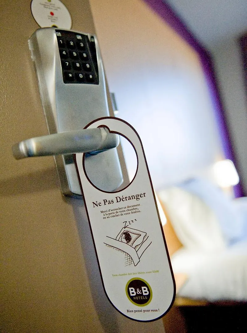 B And B Hotel Montauban
